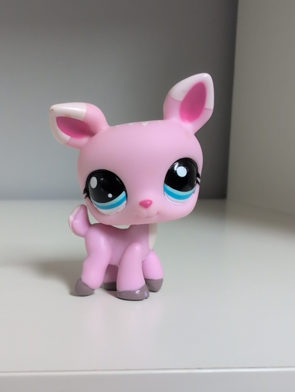 Authentic Littlest Pet Shop Pink Deer Fawn #1819 LPS Collectible Figure